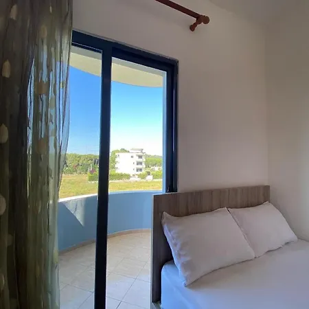 Hotel Grey *