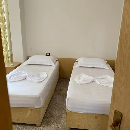 Hotel Grey